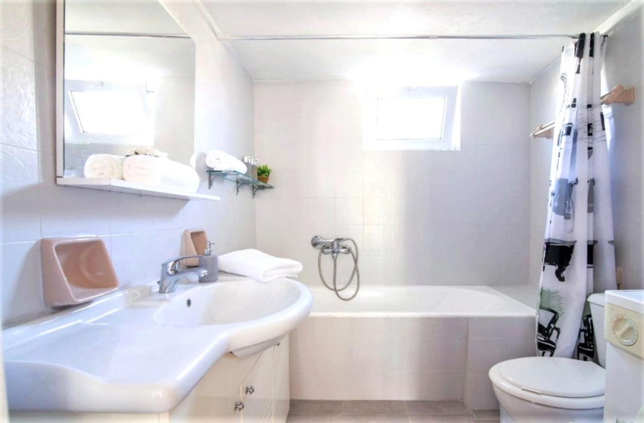 Chung cư 100 m² 2 phòng ngủ, 1 phòng tắm riêng ở Heraklion Ngoại thất bức ảnh