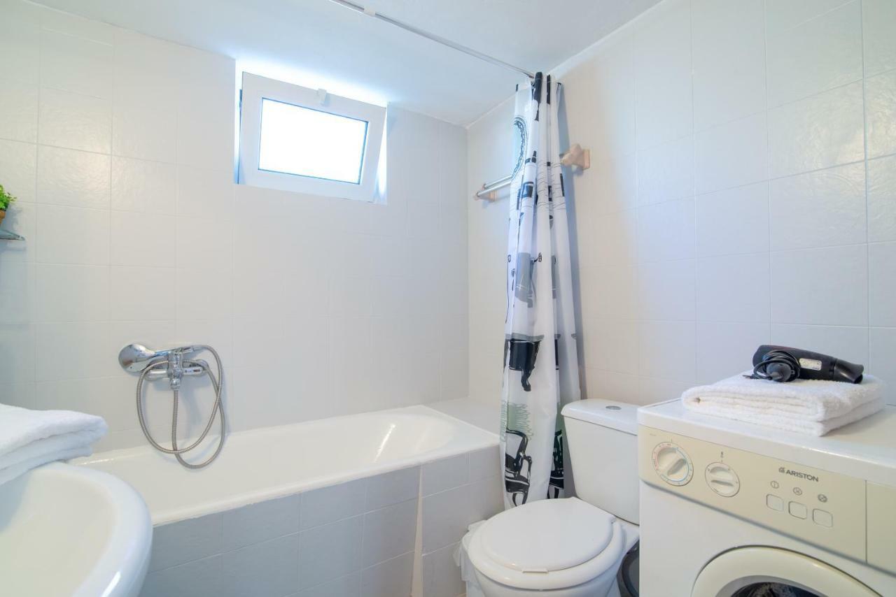 Chung cư 100 m² 2 phòng ngủ, 1 phòng tắm riêng ở Heraklion Ngoại thất bức ảnh