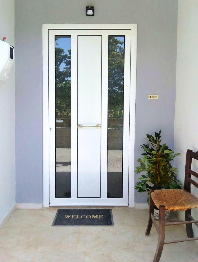 Chung cư 100 m² 2 phòng ngủ, 1 phòng tắm riêng ở Heraklion Ngoại thất bức ảnh